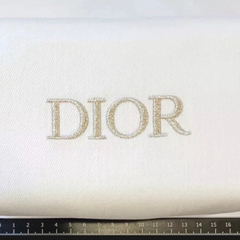 DIOR White Canvas Cosmetic Makeup Zipper Bag Pouch Clutch NWOT - Picture 4 of 6